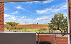 Luxury 1Bed Serengeti Olivewood Ort Airport